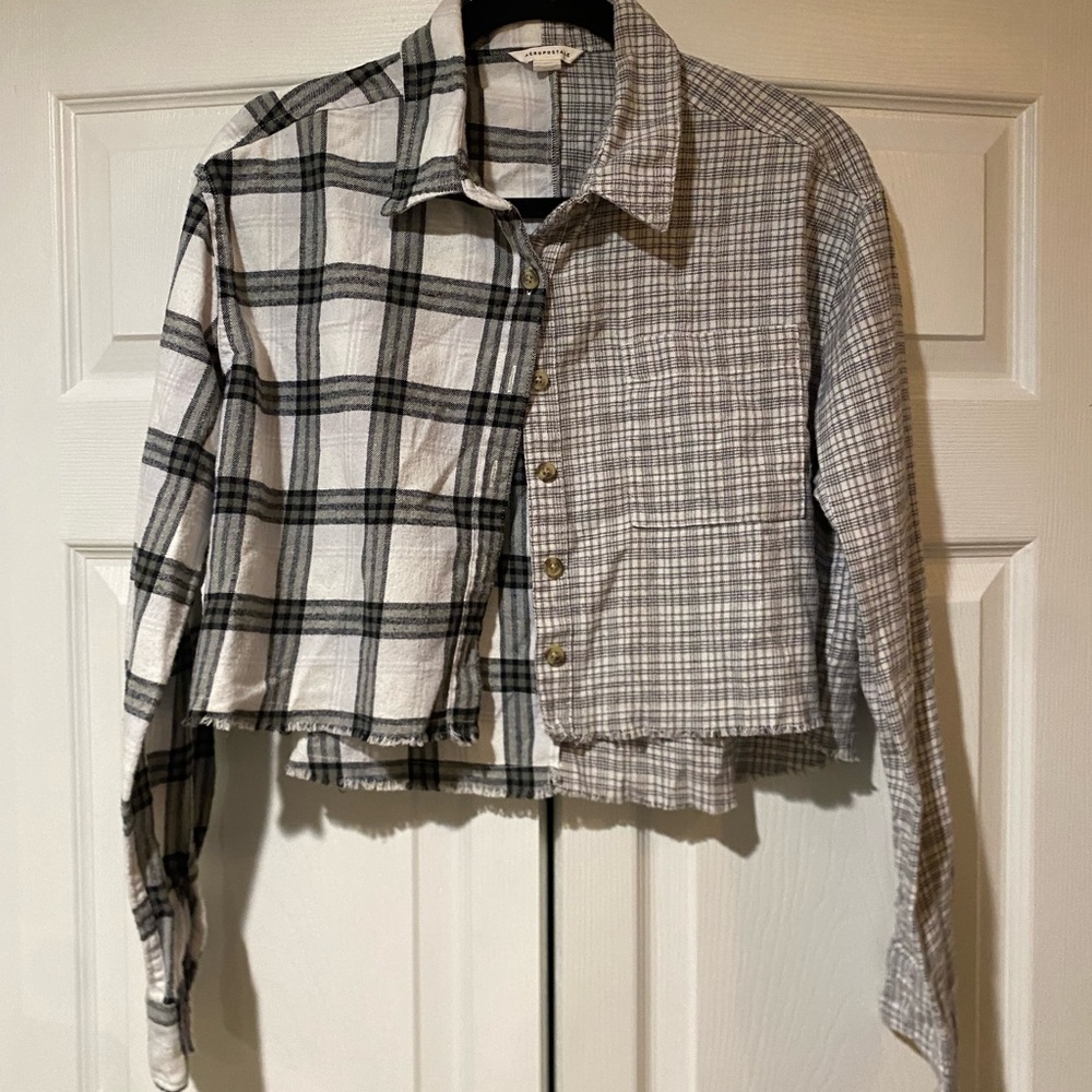 Aeropostale cropped flannel
